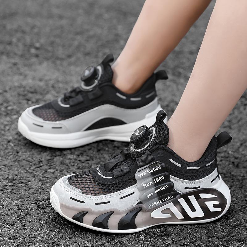 Kindersportschuhe Sommer neue Jungen einzelne Meshschuhe atmungsaktiv bequem leicht stoßdämpfend drehbare Schnalle Jungen und Mädchen Laufen s