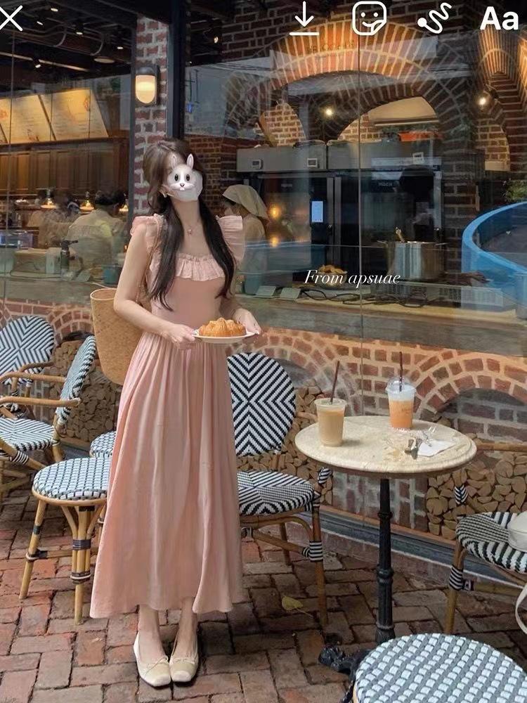 Abito quadrato con ruches alla francese color Pesca Latte Gelatina con Vita Modellante