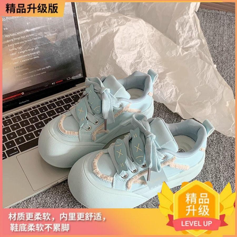 2025 Spring and Summer Campus Style Platform Bread Shoes Women's Versatile Little White Shoes High Value Niche Fashion Lightweight Sports Women