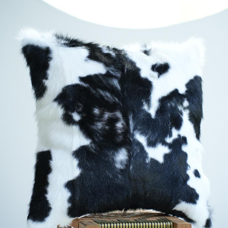 Plush Cow Print Pillowcase 50x50cm Double-sided Cushion Cover Artistic Color-block Throw Pillow Cover Home Decor