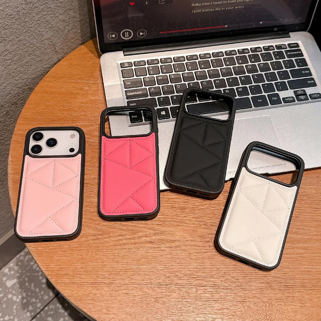 Für iPhone 17 Pro Hülle Dreieck Stepp Daunenjacke Design PU Leder TPU Handyhülle