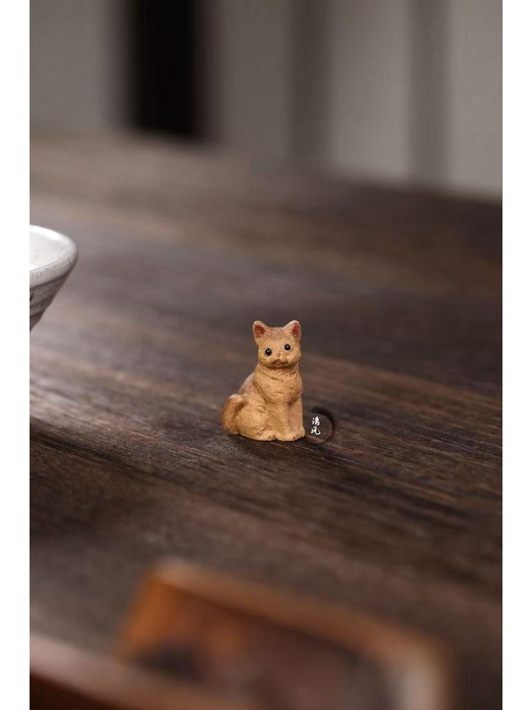 Yixing Zisha Mini Orange Cat Tea Pet – Exquisite Lucky Cat Tea Ornament