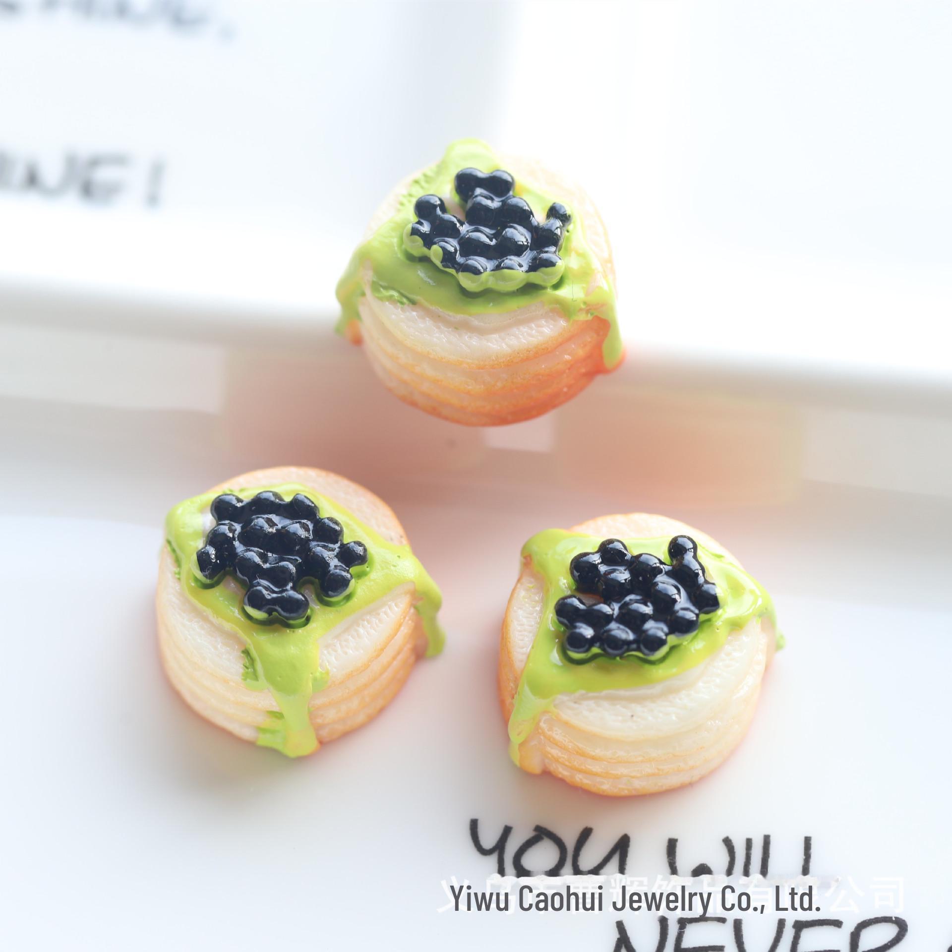 

Реалістичний трояндовий торт їжа грати крем клей чохол для мобільного телефону брелок кулон смоли ювелірні аксесуари 2.0cm