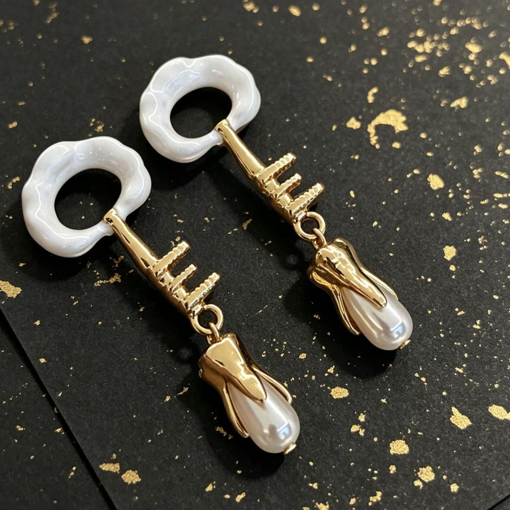 Vintage Black Series Stud Earrings 925 Silver Needle Minimalist High-End Personality Accessories for Women