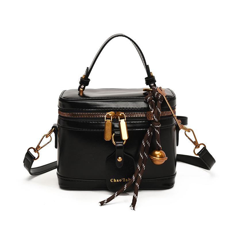 Retro portable shoulder bag women's autumn and winter new versatile messenger bag fashion box bag small square bag
