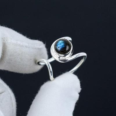 Labradorite Gemstone Handmade Ring, Designer Ring, Silver Jewelry, Gift For Her, Bezel Ring, Statement Ring, 925 Sterling Silver