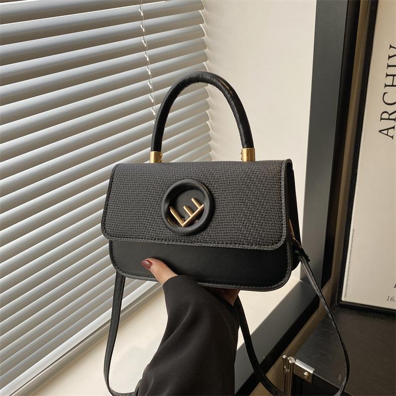 Portable Small Square Bag Femininity Solid Color Simple Summer New Fashion Texture Premium Shoulder Messenger Bag
