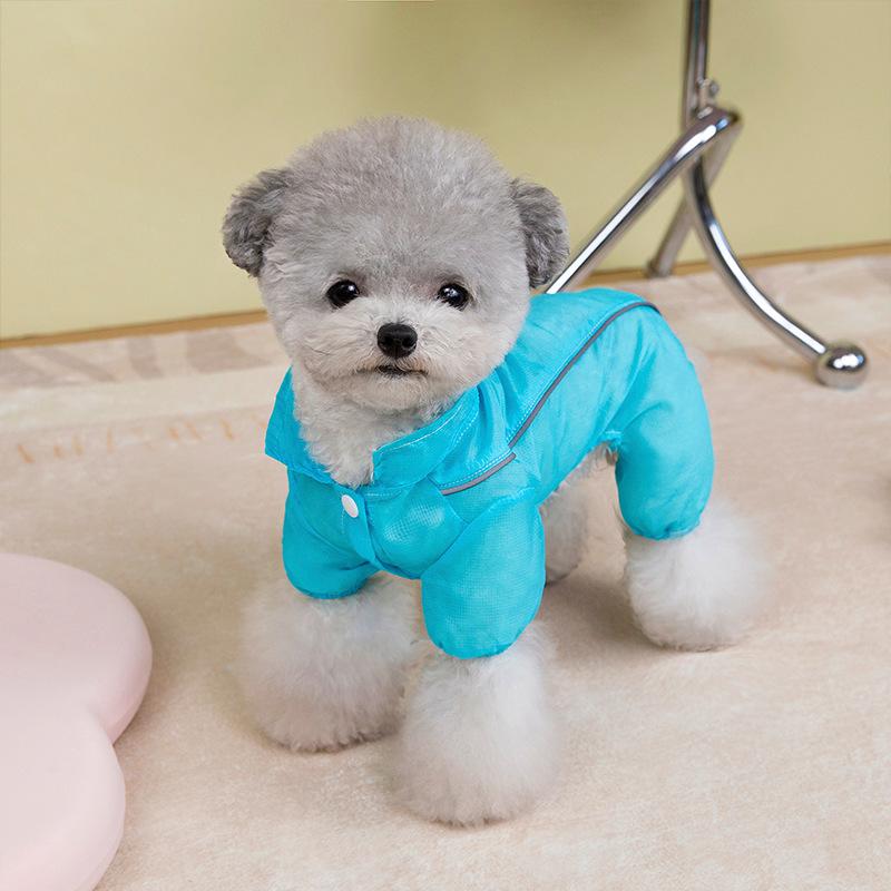 Spring dog clothes simple outdoor four-legged leather label sunscreen clothes small dog than bear teddy thin pet clothes