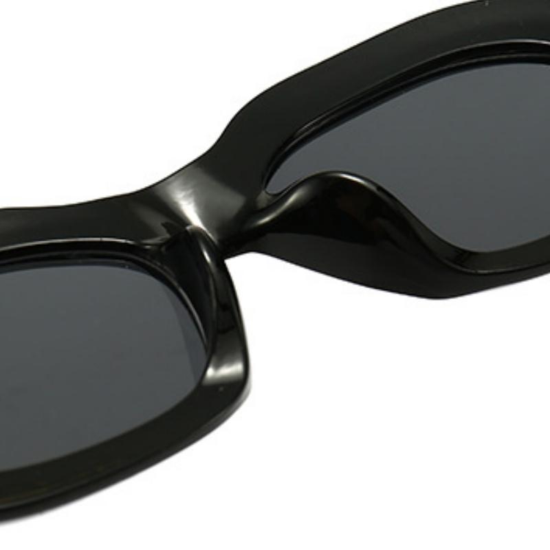A Pair of PC Men and Women with the New High-value Retro Sunglasses Fashion Sunglasses Online Celebrity with CAT'S Eye.