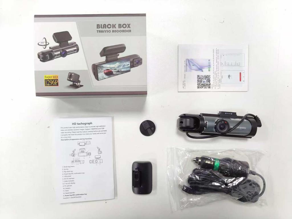 1080p HD Dash Cam with Night Vision & WiFi - 3.16" Triple Lens Car Recorder