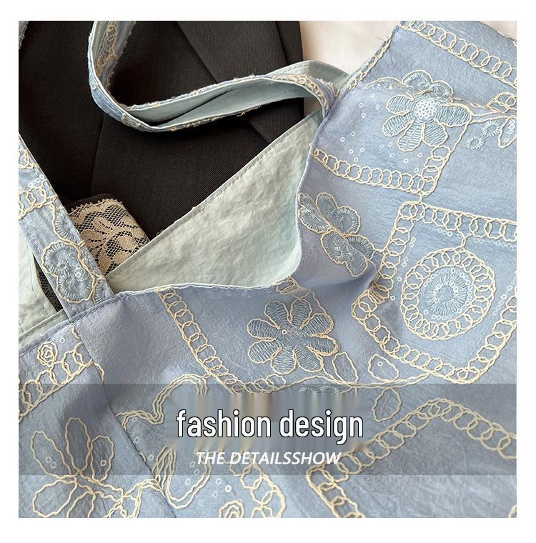 Women's Trendy Korean-Style Embroidered Nylon Tote: Large-Capacity Casual Commuter Shoulder Bag.
