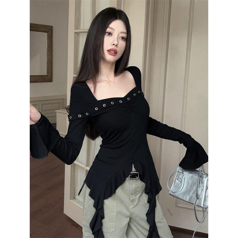 

Women’s Irregular Ruffle Square Neck Long Sleeve Top with Flared Sleeves - Autumn/Winter Stylish Innerwear L чорний