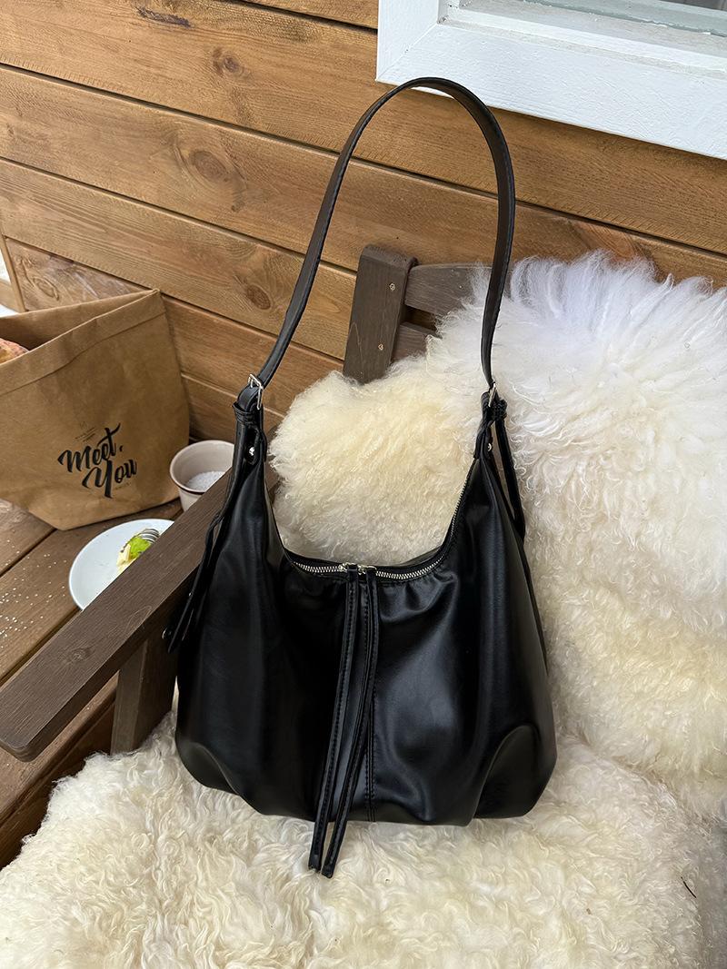 

Retro Underarm Bag, Women s New Lazy Fashion Korean Edition Tote Bag, Large Capacity Crossbody Bag чорний