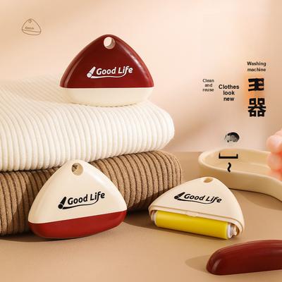 Ev Temizleme Araçları – Kıyafet Temizleme Silindir ve Fırçaları