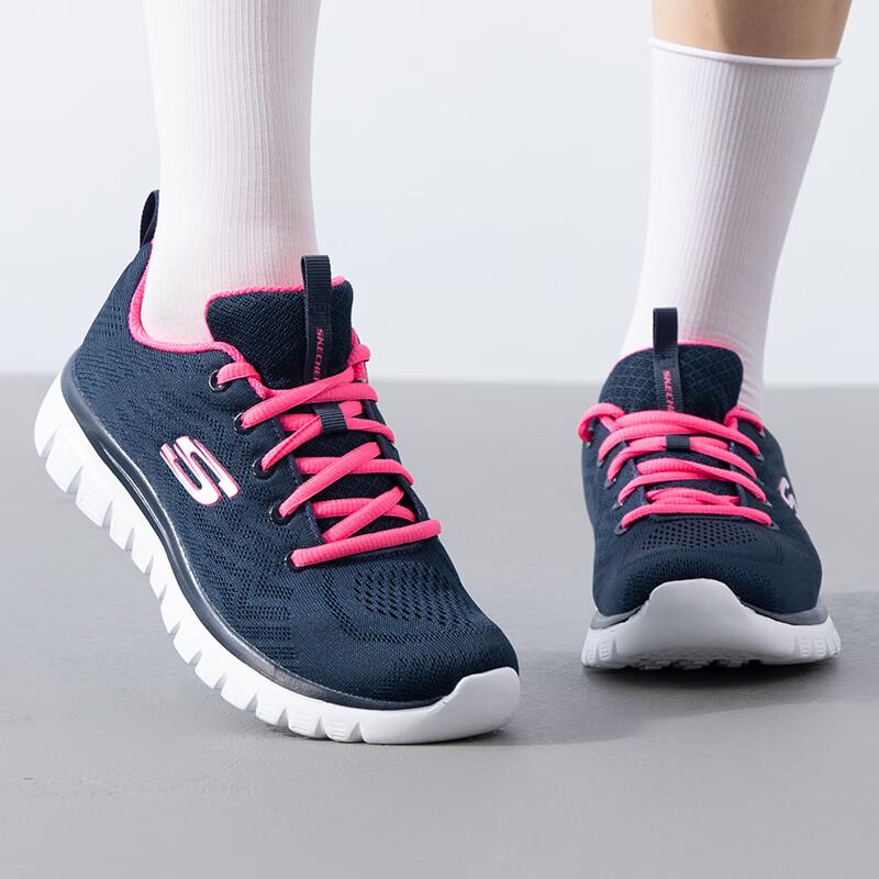 Skechers Women s 12615-NVHP Road Running Shoes 39