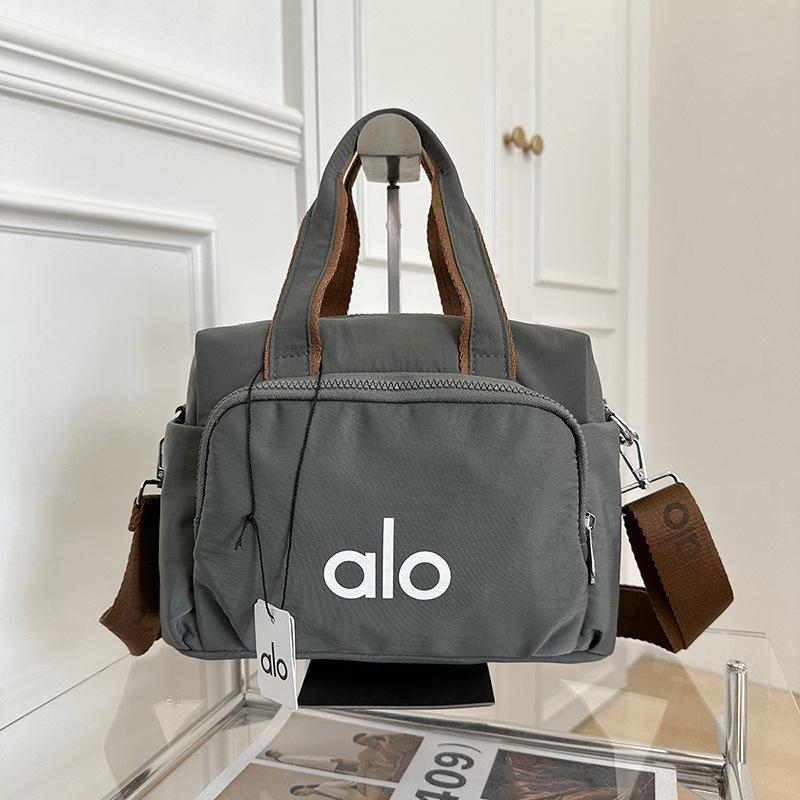 yoga Yoga sports fitness handbag, outdoor travel shoulder bag, large-capacity storage bag for short-distance commuting