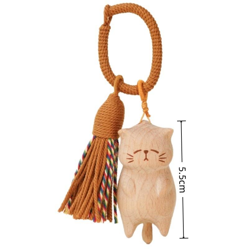 Retro Wooden Cat Keychain Hand Carved Cute Kitty Bag Pendant Decor Car Keyring For Women Couple Jewelry Accessories Gift