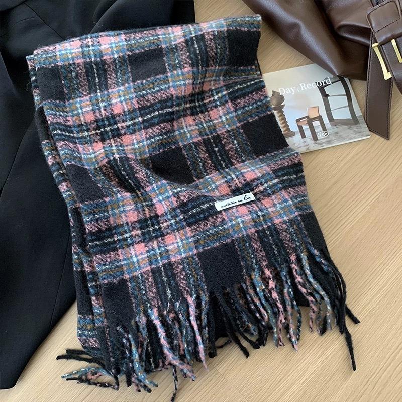Christmas black pink scarf New red grid niche scarf Winter Korean versatile couple male versatile student scarf