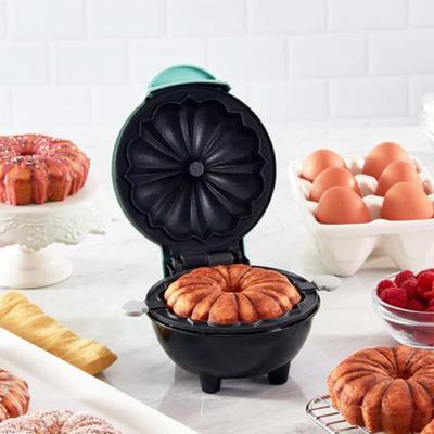 Waffle Maker Electric Cake Maker Surface Fast with Nonstick Heating Pancakes Maker Machine for Breakfast