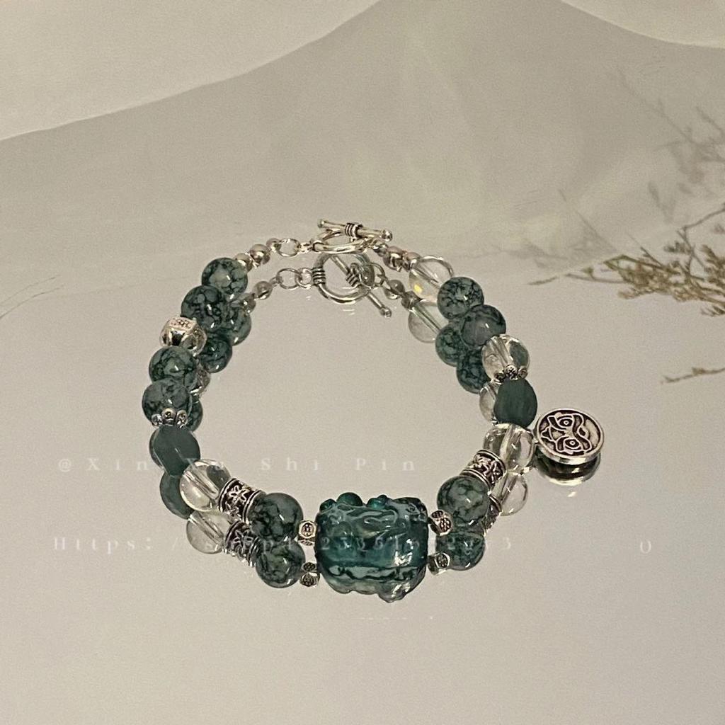 Stylowa bransoletka z koralików z efektem spękań lodowych na rok 2024: Wysokiej klasy, modny design dla mężczyzn i kobiet