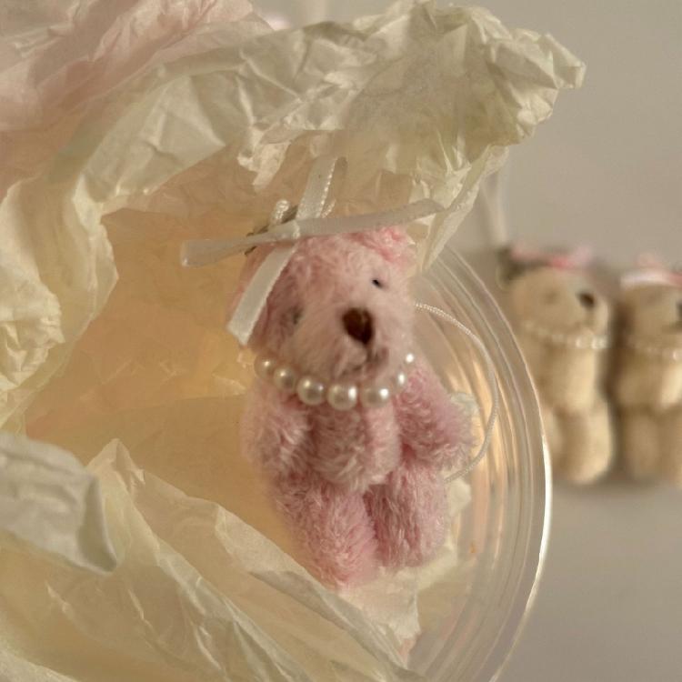 2Pieces Handmade Bear Bag Pendant Bear Phone Charm Stylish Bag Ornament Phone Pendant for Office and School Decorations