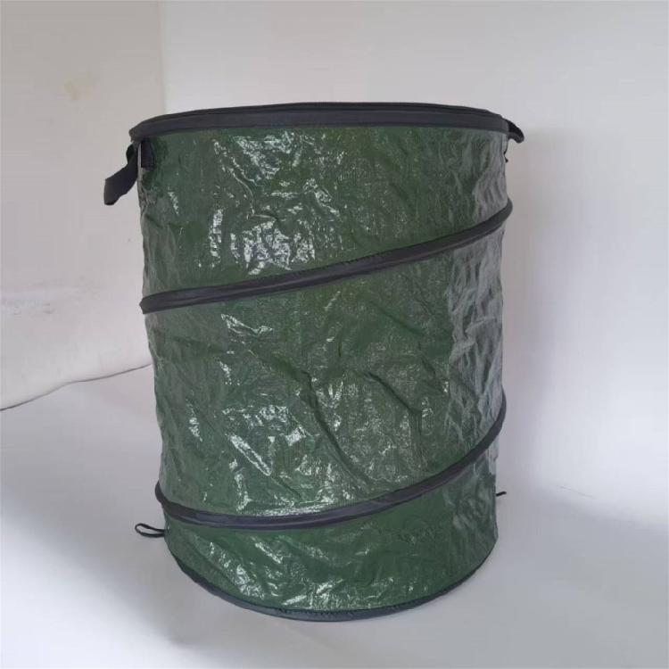 Reusable Folding Outdoor Garbage Can Secure Wildlife Resistant Lid Trash Can for Easy Transport and Storage