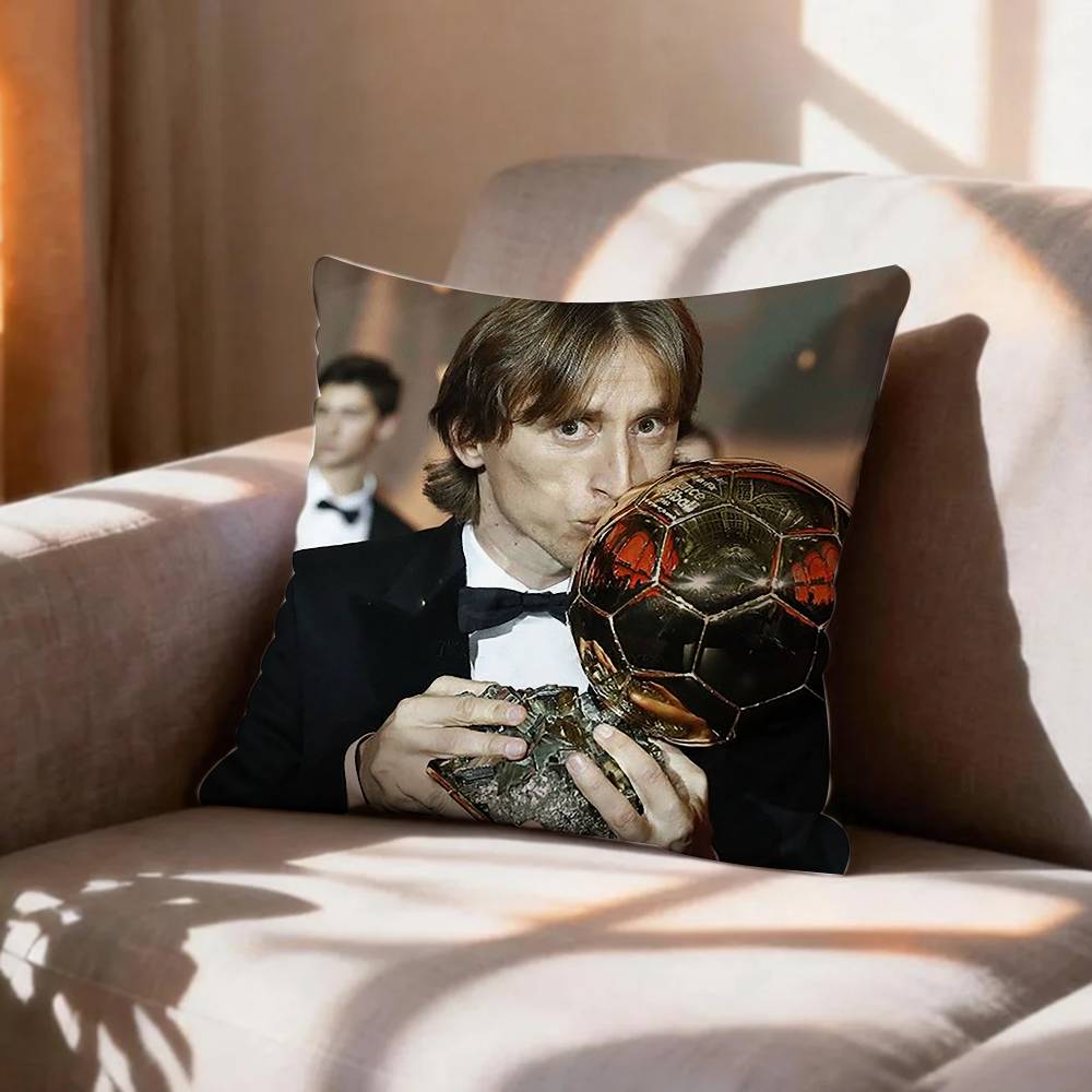 Legendary Midfielder Luka MModric  Pillow Case Pattern Printed Pillowcase For Living Room Sofa Cushion Cover