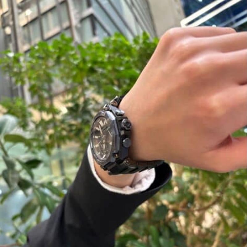 CASIO MTG B2000 200m Waterproof Solar Quartz Movement Composite Material Strap Watch Unisex MTG-B2000YBD-2AJF