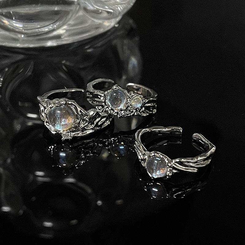 Niche Design Moonstone Ring, Female Gemstone, High-End Irregular French Fold, High-End Personalized Open Ring