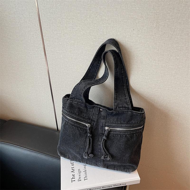 Casual Large-capacity Denim Bag Women's New Versatile Shoulder Bag Commuter Tote Bag
