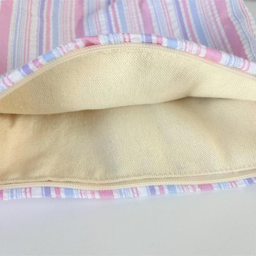 Portable Large Capacity Ruffled Striped Toiletry Bag, Travel Makeup Pouch for Women, Skincare Storage Liner & Cosmetic Organizer