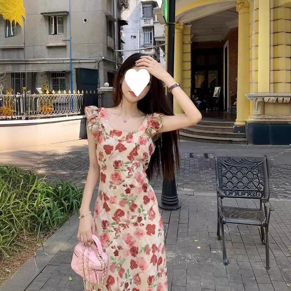Retro floral dress women's summer new flying sleeves design feeling waist and thin A-shaped long dress