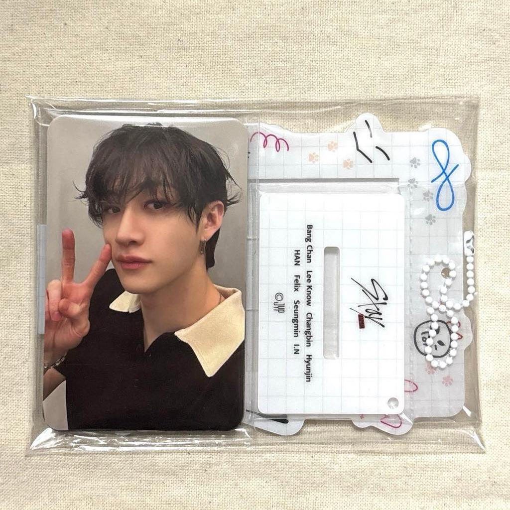 Used StrayKids stay japan continuation update bonus acrylic trading card stand
