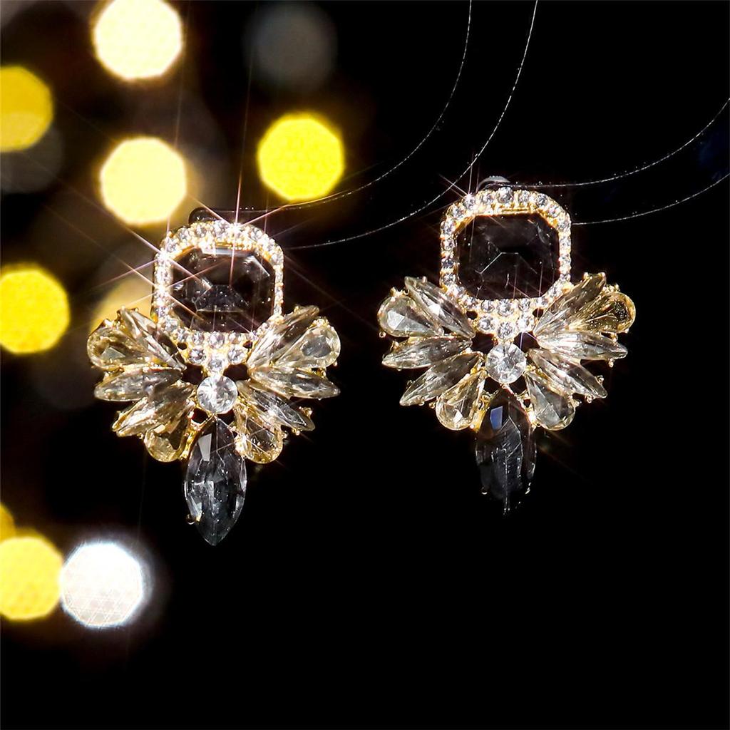 European and American Luxury Colorful Rhinestone Flower Stud Earrings for Women