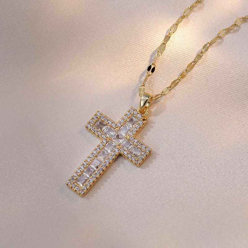 Titanium Steel Shiny Luxury Temperament Gorgeous Full Diamond Necklace Women s Joker Clavicle Chain Titanium Steel Chain