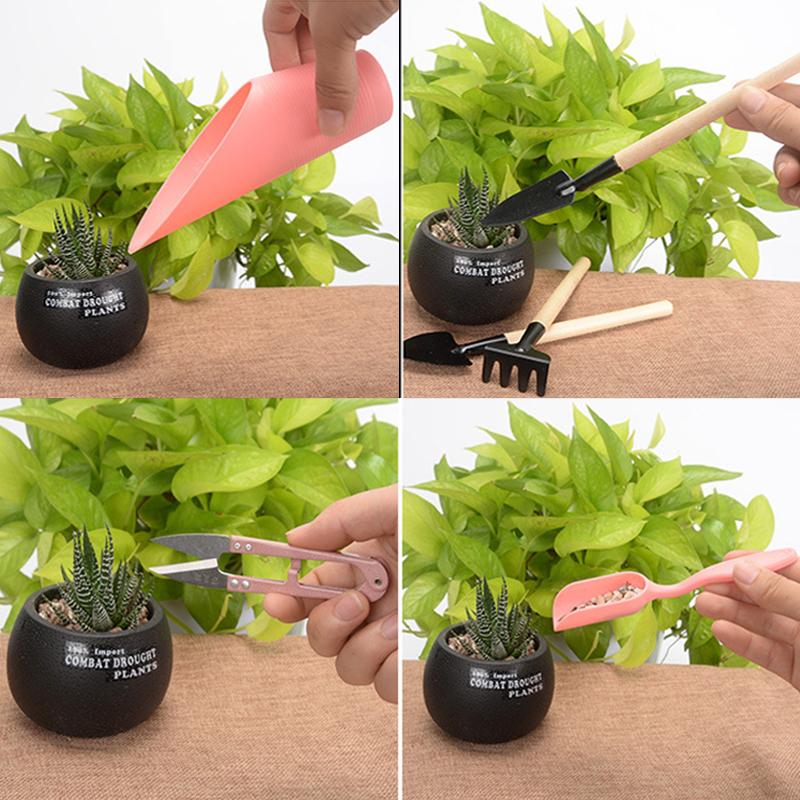 Succulent Potted Plants, Garden Planting, Horticultural Soil Changing Tools, Mini Three Piece Set of Colored Plastic Handle Smal