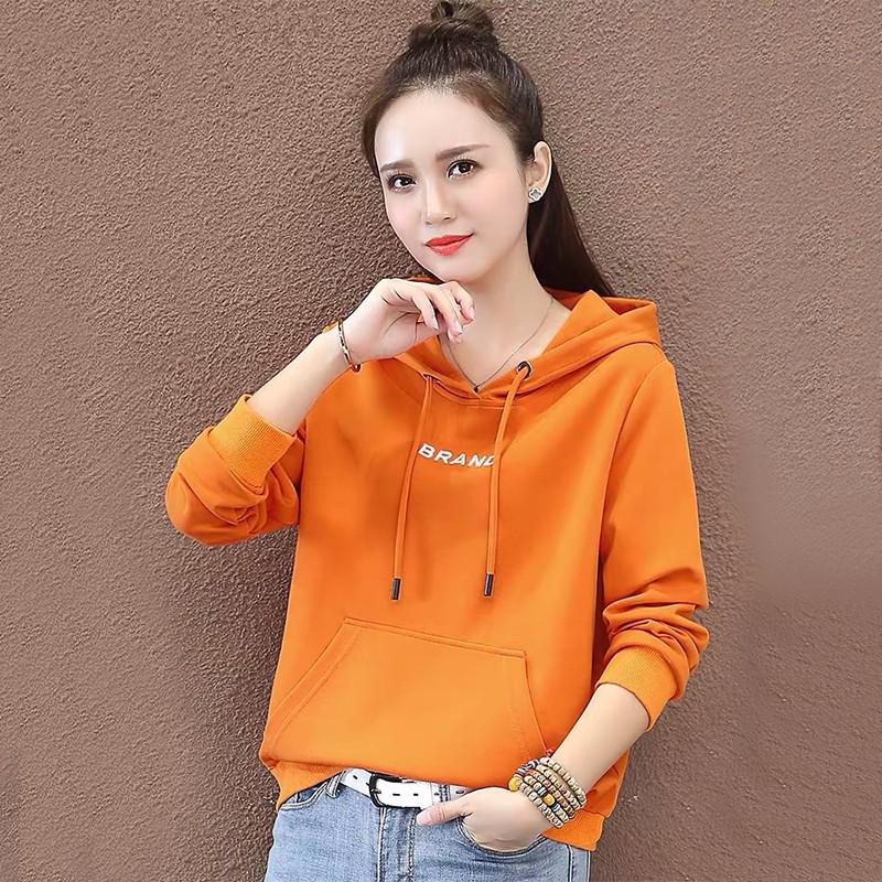 Women's Red Hooded Sweatshirt with Embroidered Letters - Korean Style Casual Petite Short Top for Spring and Autumn