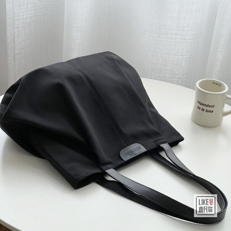 Large Capacity Canvas Tote Bags for Work Commuting Carrying Bag College Style Student Outfit Book Shoulder Bag Shopping Bag