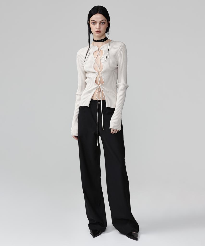 EAN JO Back Strap Ribbed Knit Top (Cream Beige)