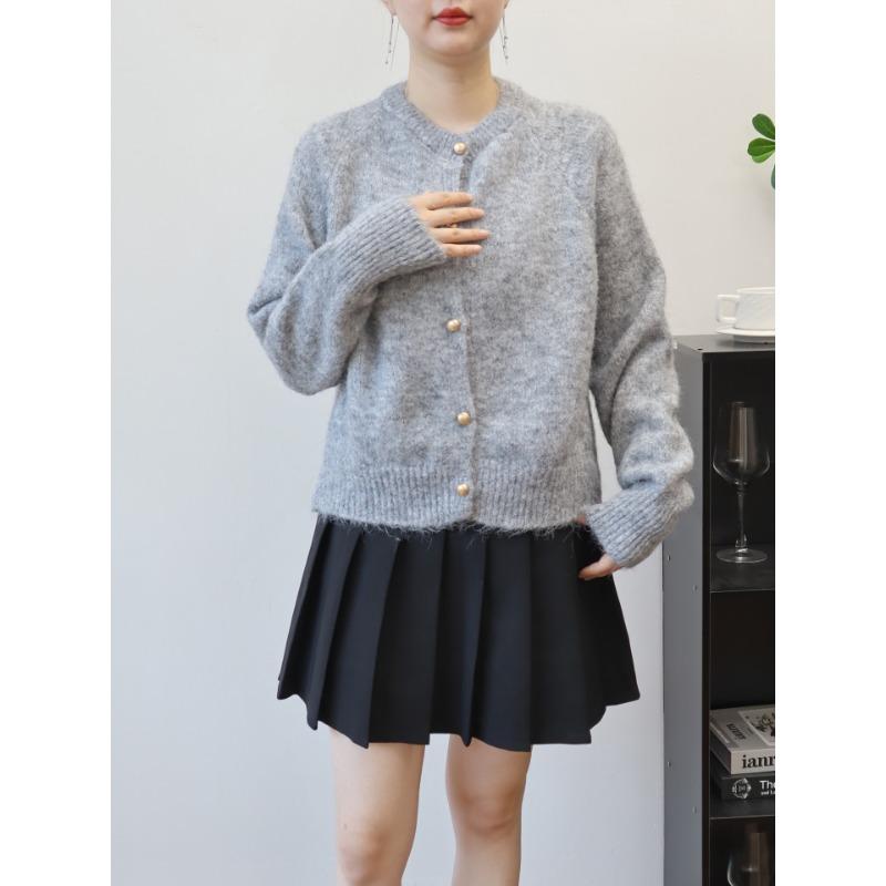 Gentle Wind Knitted Cardigan Autumn and Winter New Loose Round Neck Soft Waxy Casual Temperament Sweater Jacket Women