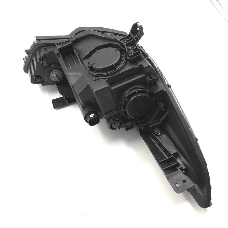 Compatible Front Headlight Assembly for 2016-2019 Hyundai Verna: Low & High Beam Premium, passenger side (right)
