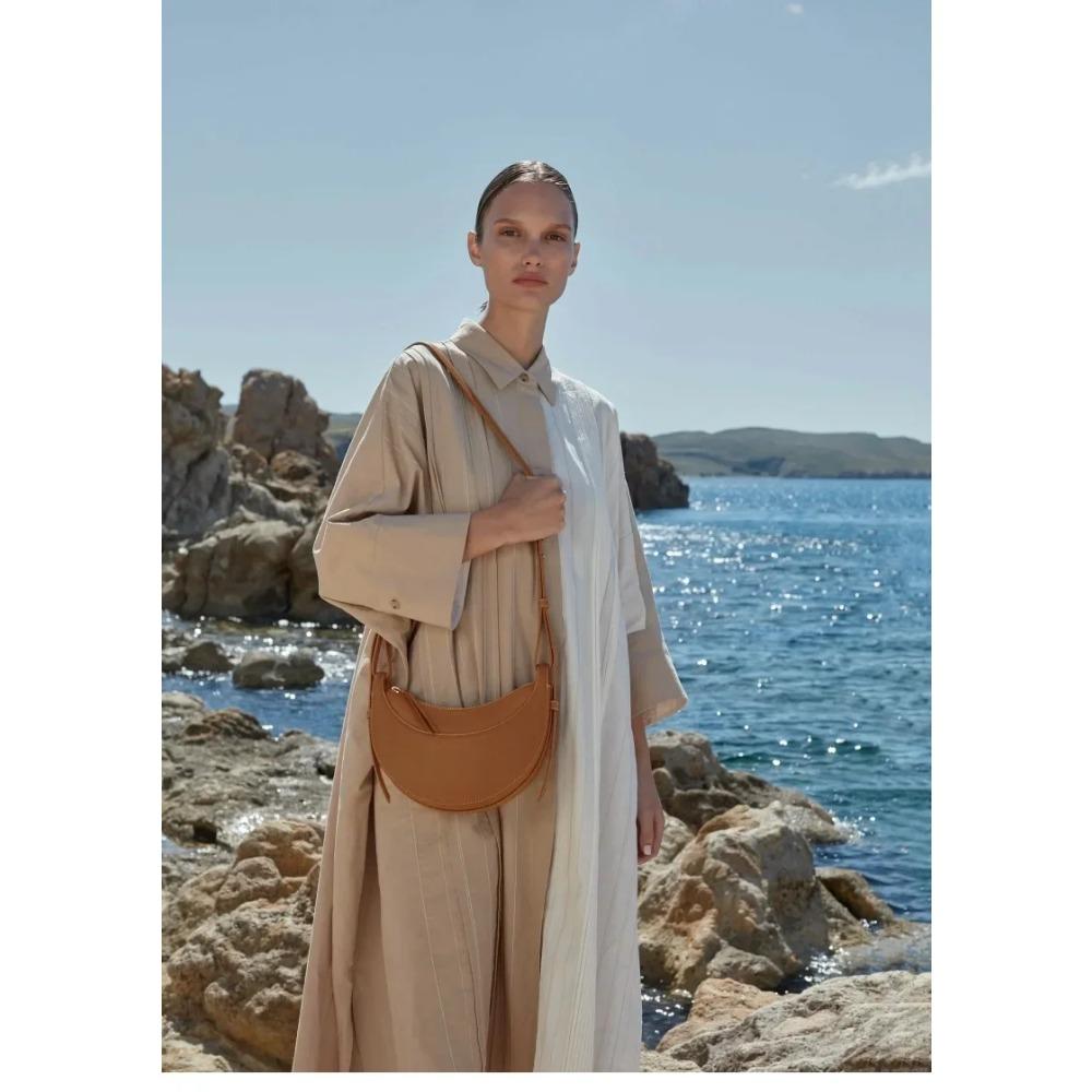 

Французская Ниша Женская Сумка Подмышки Пельмени Верблюжья Кожаная Сумка Полумесяца Высоковместительная Сумка-мессенджер Для Женщин