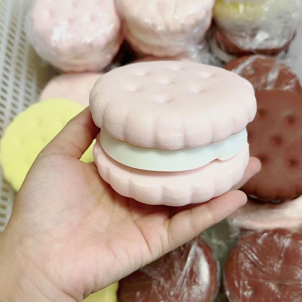 9cm Pomalu se vracející Squishy hračky, 3vrstvá Super měkká Realistická Sendvičová sušenka Mačkací hračka, Jídlo Squishies pro úlevu od stresu