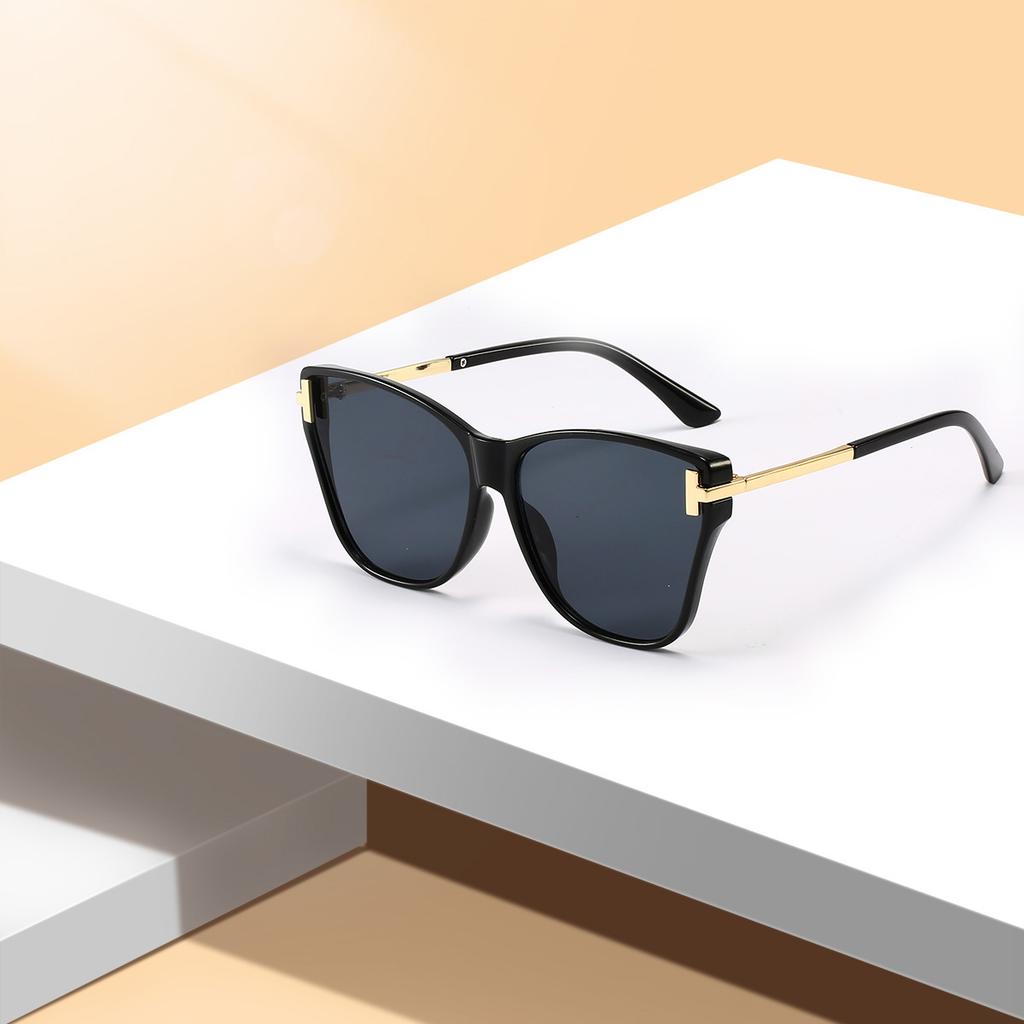 6Pcs Trendy New Sunglasses For Women Cat Eye Fashion Glasses Transparent Frame Glasses Female Eyewear Sunglasses For Daily