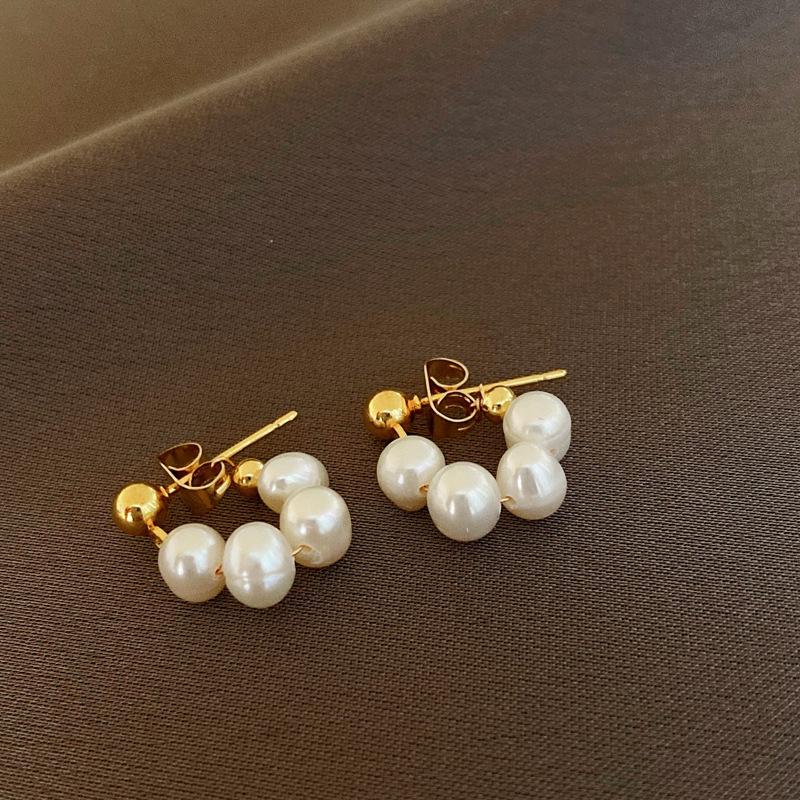 Vintage Light Luxury Long Dangle Earrings for Women, Fresh Sweet Style, Hypoallergenic Nickel-Free High-End Jewelry Gift