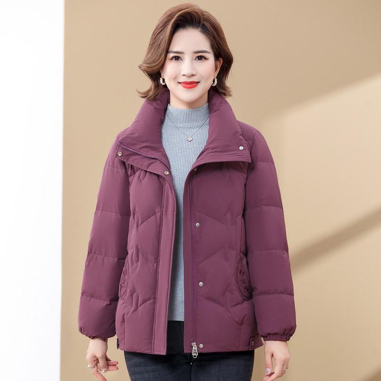 

Пожилая бабушка Зимняя куртка пуховик Короткая Мама Зима Толстая Большой размер Пожилая женщина Хлопковая одежда Модная куртка 4XL