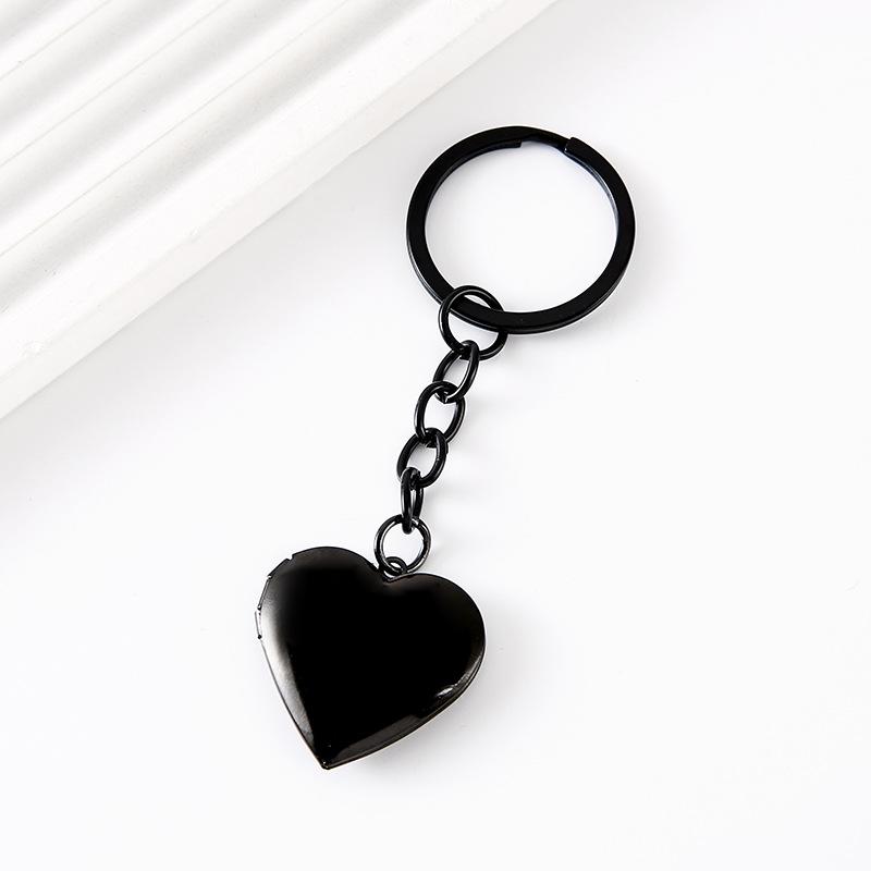 Stainless Steel Heart-Shaped Photo Frame Keychain with Smooth Mirror Finish