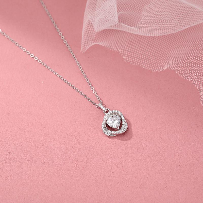 Wrapped Love Necklace Fresh, Sweet, Personalized Temperament, Girls' Feeling, Small Crowd Collar Chain