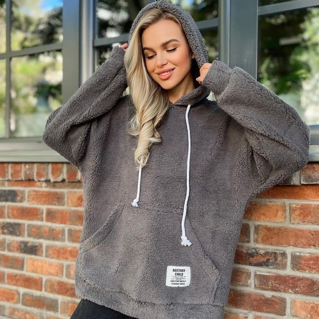 BITCED Фланелевой свободный пуловер с капюшоном и длинными рукавами — фото 12