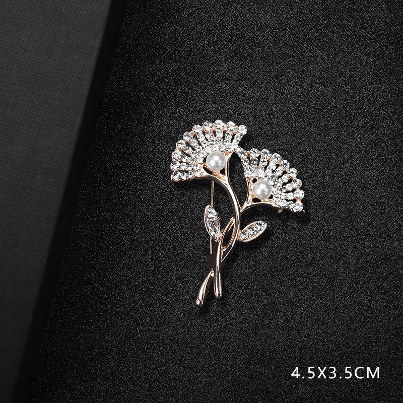 Elegant Peony Brooch: High-End Chinese Style Corsage Pin